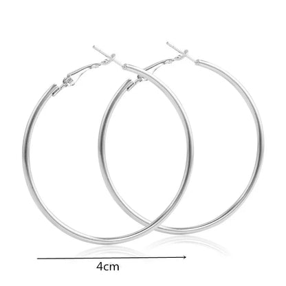 New Fashion Geometric Hollow Circle Hoop Earrings Fashion Jewelry boucle o'reilles femmes Hyperbole Brincos For Women Gilrs Gift