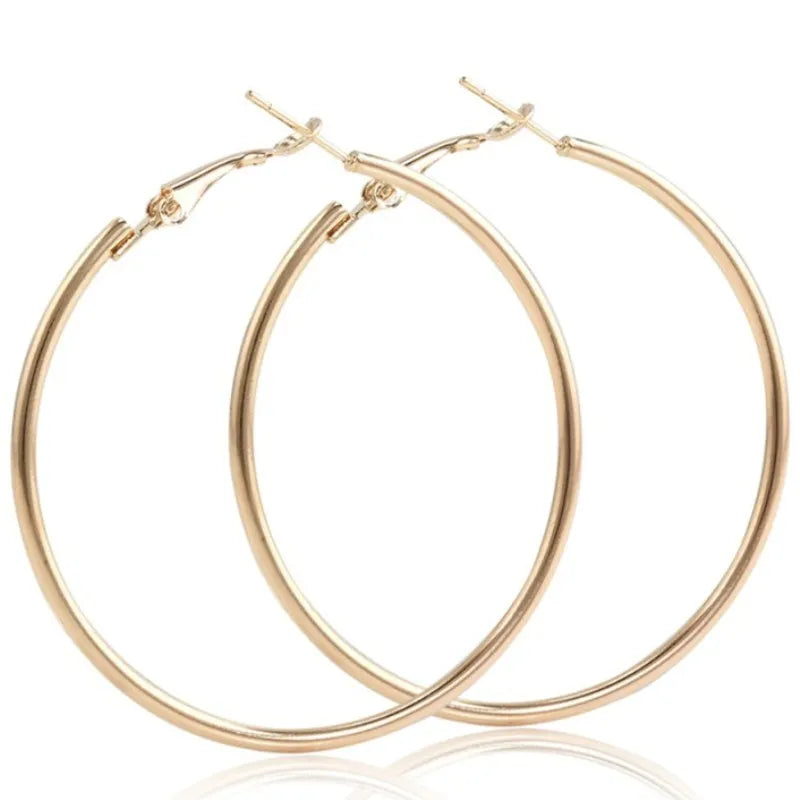 New Fashion Geometric Hollow Circle Hoop Earrings Fashion Jewelry boucle o'reilles femmes Hyperbole Brincos For Women Gilrs Gift