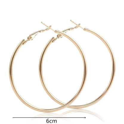 New Fashion Geometric Hollow Circle Hoop Earrings Fashion Jewelry boucle o'reilles femmes Hyperbole Brincos For Women Gilrs Gift