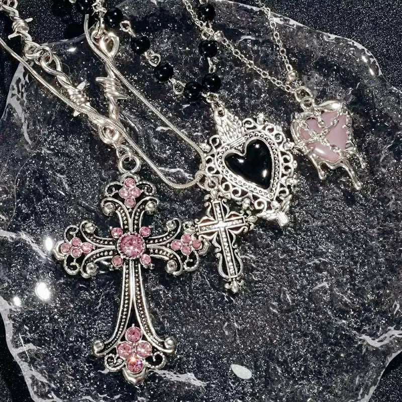 Y2K Sweet Cool Girl Personalized Creative Cross Love Pendant Necklace, Suitable for Daily Wearing