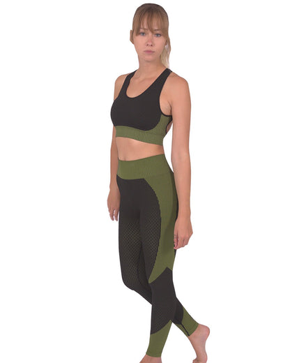 Lazurite Trois seamless sports bra in black with green accents, designed for activewear and athletic support.