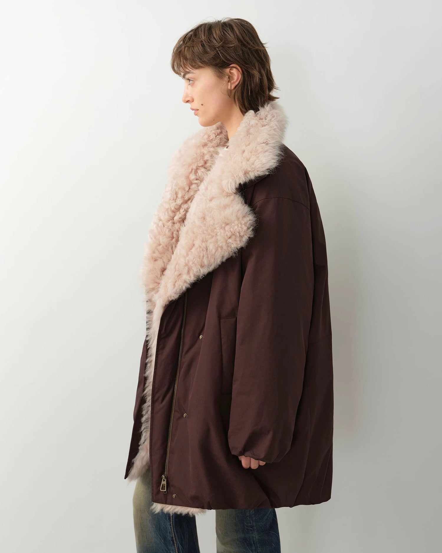 Women's Fireladyfur winter goose down coat with Tuscan wool in army green, featuring a stylish, insulated winter outerwear design.