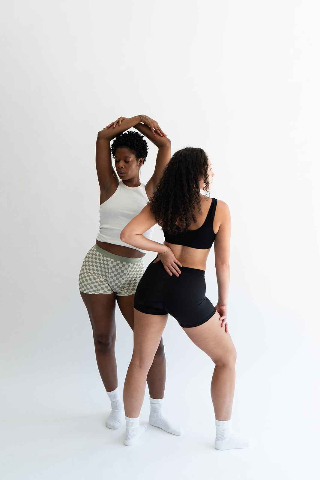 Black boxer brief bundle from Monthly's The Starter Bundle, featuring multiple pairs of comfortable, fitted boxer briefs.