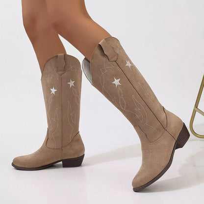 Black Western Star embroidered cowboy boots by Trendsi, showcasing detailed embroidery and classic Western style on leather boots.