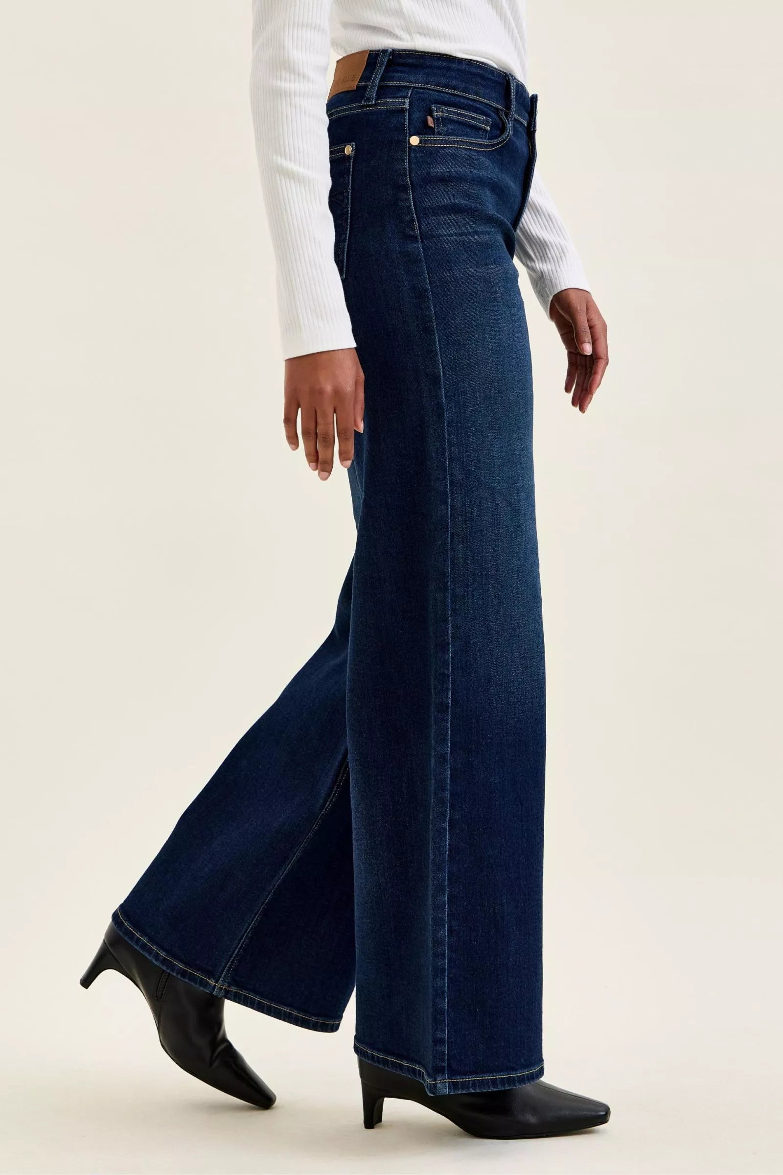 Dark wash Judy Blue high-waisted wide-leg jeans with classic fit and stylish design, perfect for casual and trendy outfits.