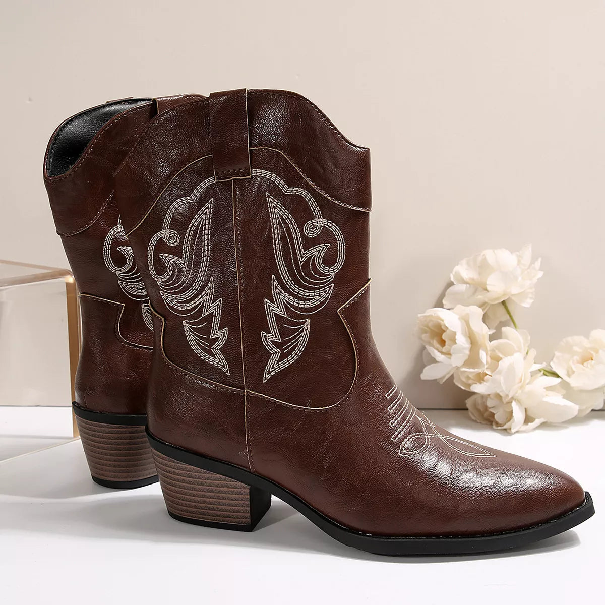 Black Western cowboy boots with embroidered design, Trendsi shoes, stylish footwear for Western-inspired fashion.