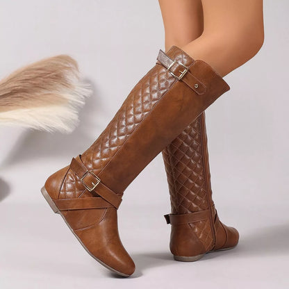 Trendsi round toe block heel boots featuring a stylish design, perfect for fashionable fall and winter outfits.