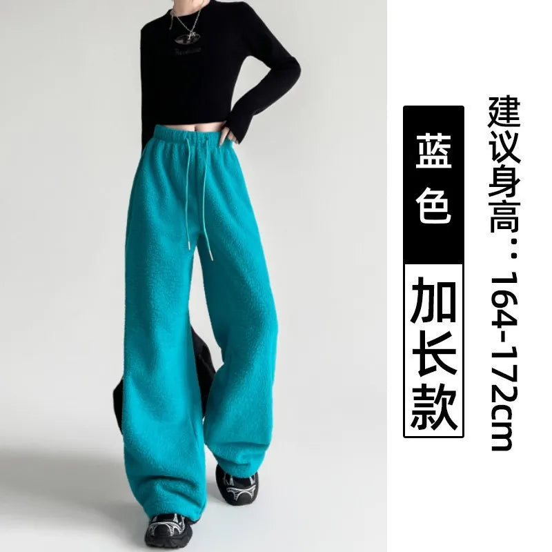 Vennus Store CozyChic™ winter pants in yellow, warm, loose fit with stylish wide-leg design perfect for cold weather.
