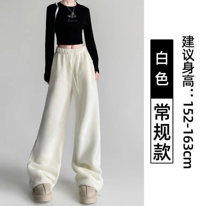 Vennus Store CozyChic™ winter pants in yellow, warm, loose-fit, wide-leg style perfect for cold weather comfort and style.